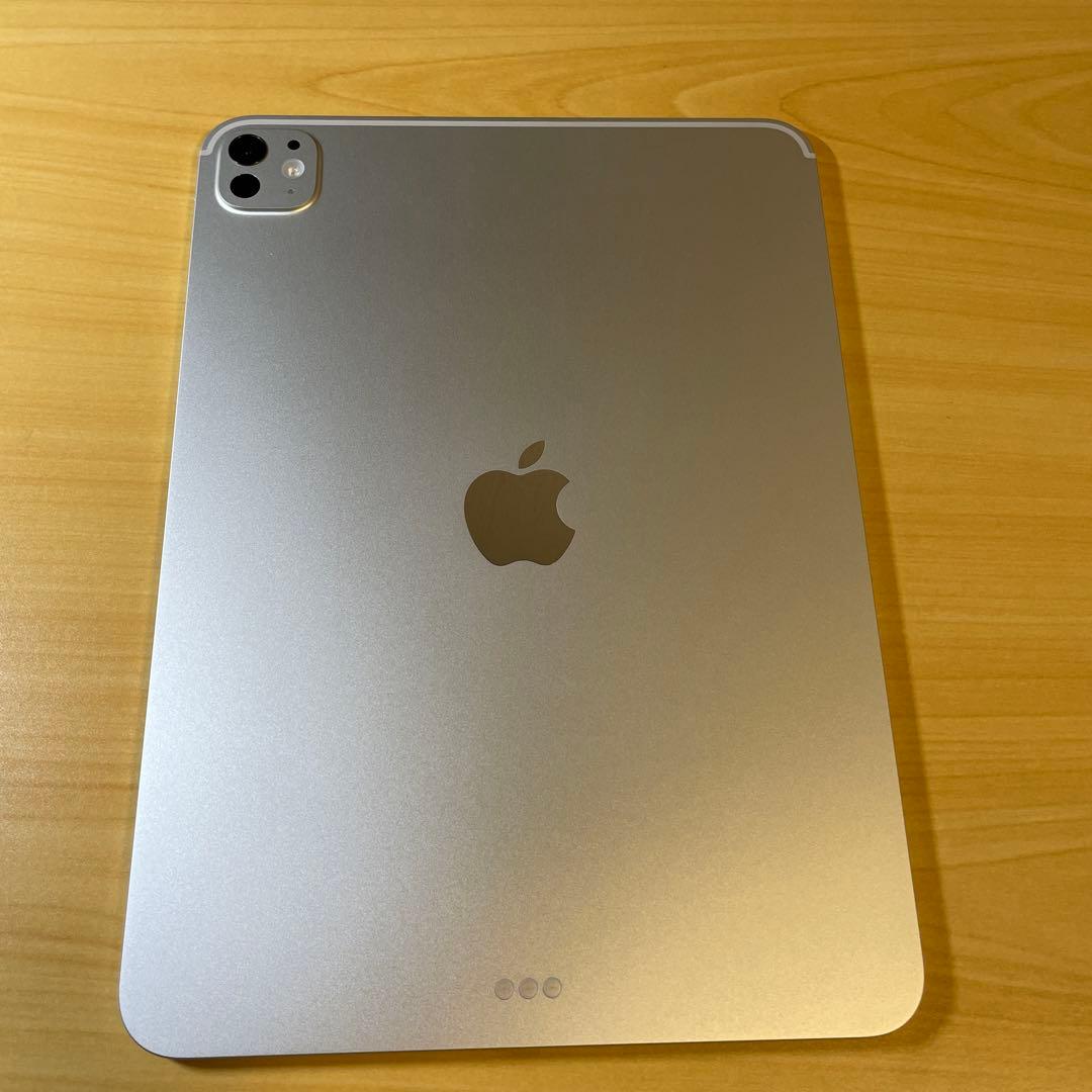 11インチiPad Pro(M5)Wi-Fi シルバー　256GB