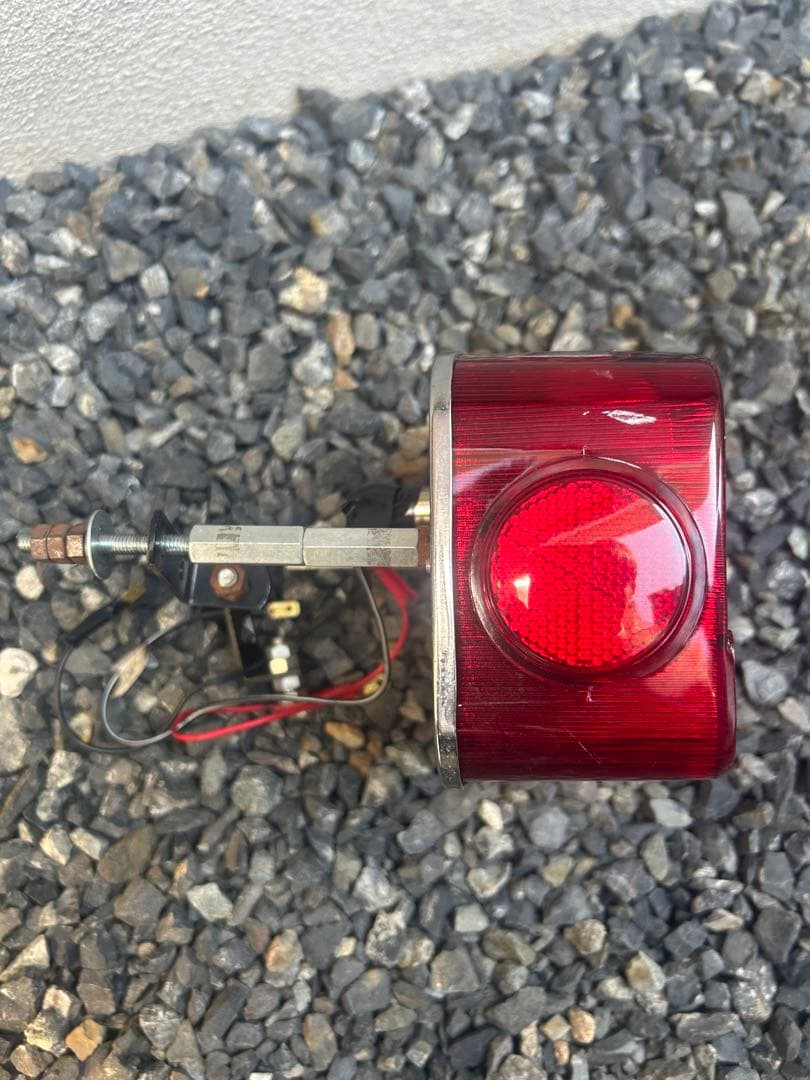 xjr400用Z2テールカウル、テールランプセット