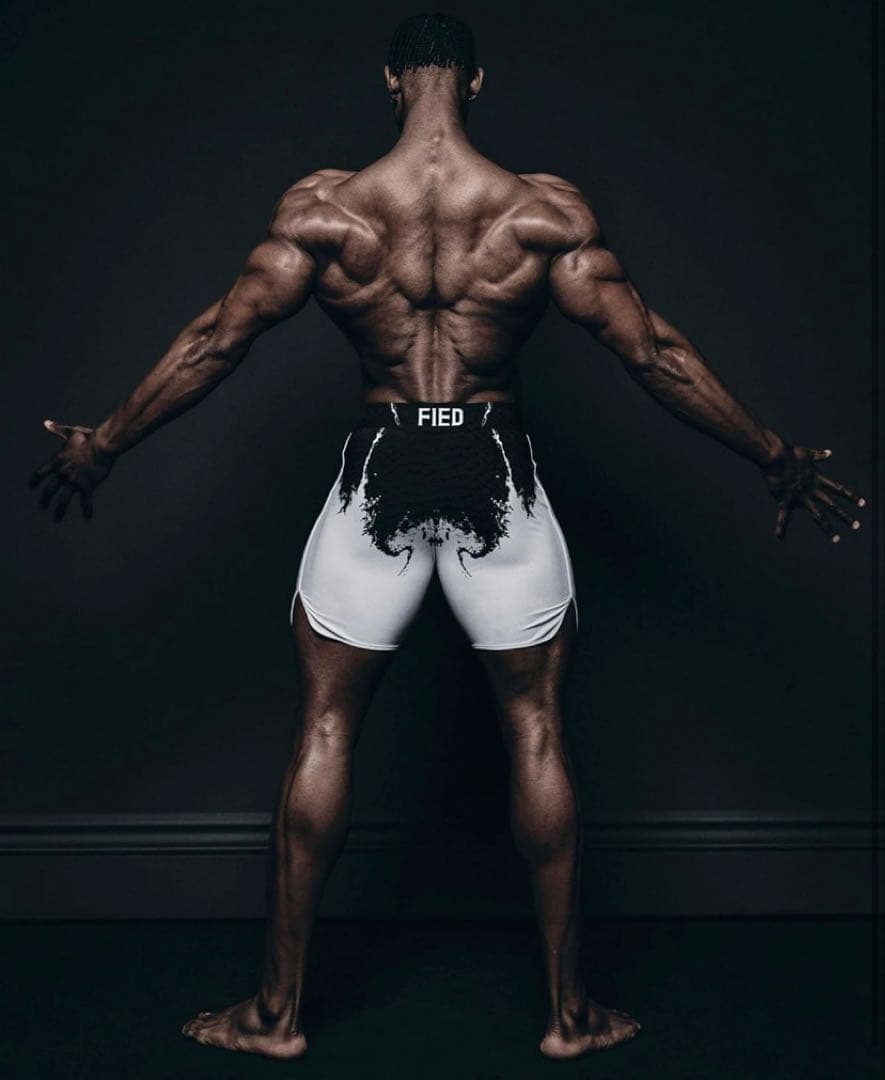 FIED fiedファイドホワイトマグマ　サーフパンツ　30インチ新品未使用新作