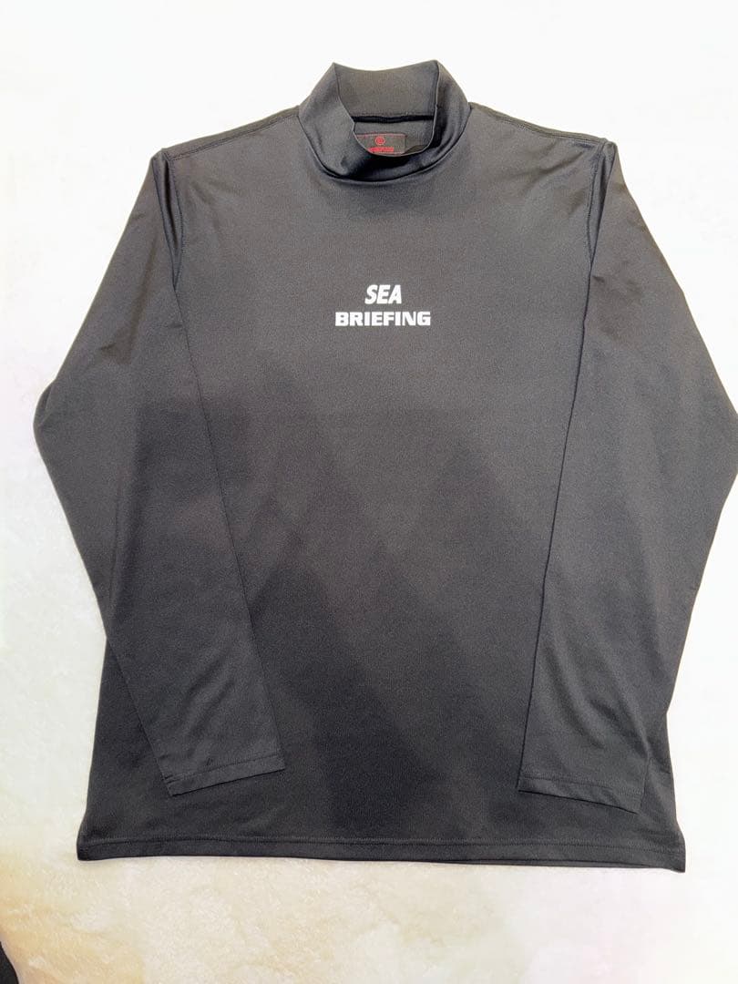 ウィダンシー ブリーフィング ロングスリーブ モックネックtシャツ