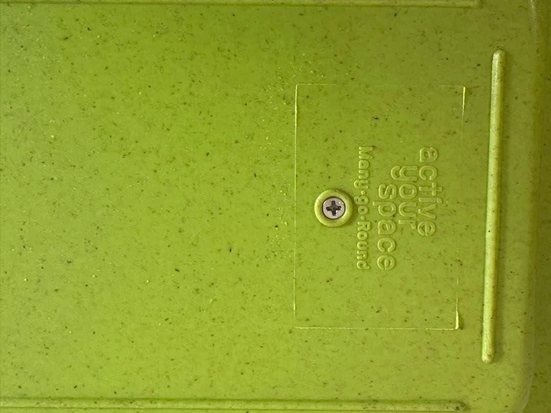 グッドデザイン賞受賞。収納に便利な小型テーブルLBR レイヤーサイドテーブル –