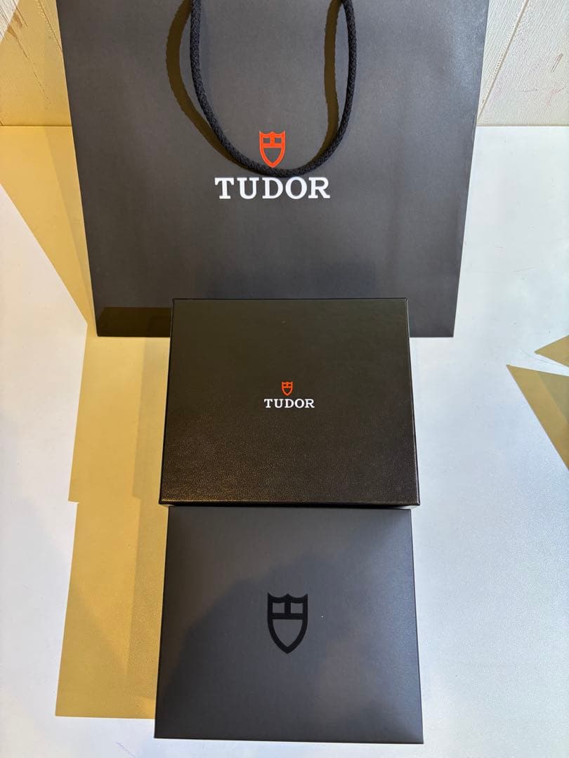 最終価格[美品]TUDORロイヤル41mm腕時計 自動巻き ダイヤモンド