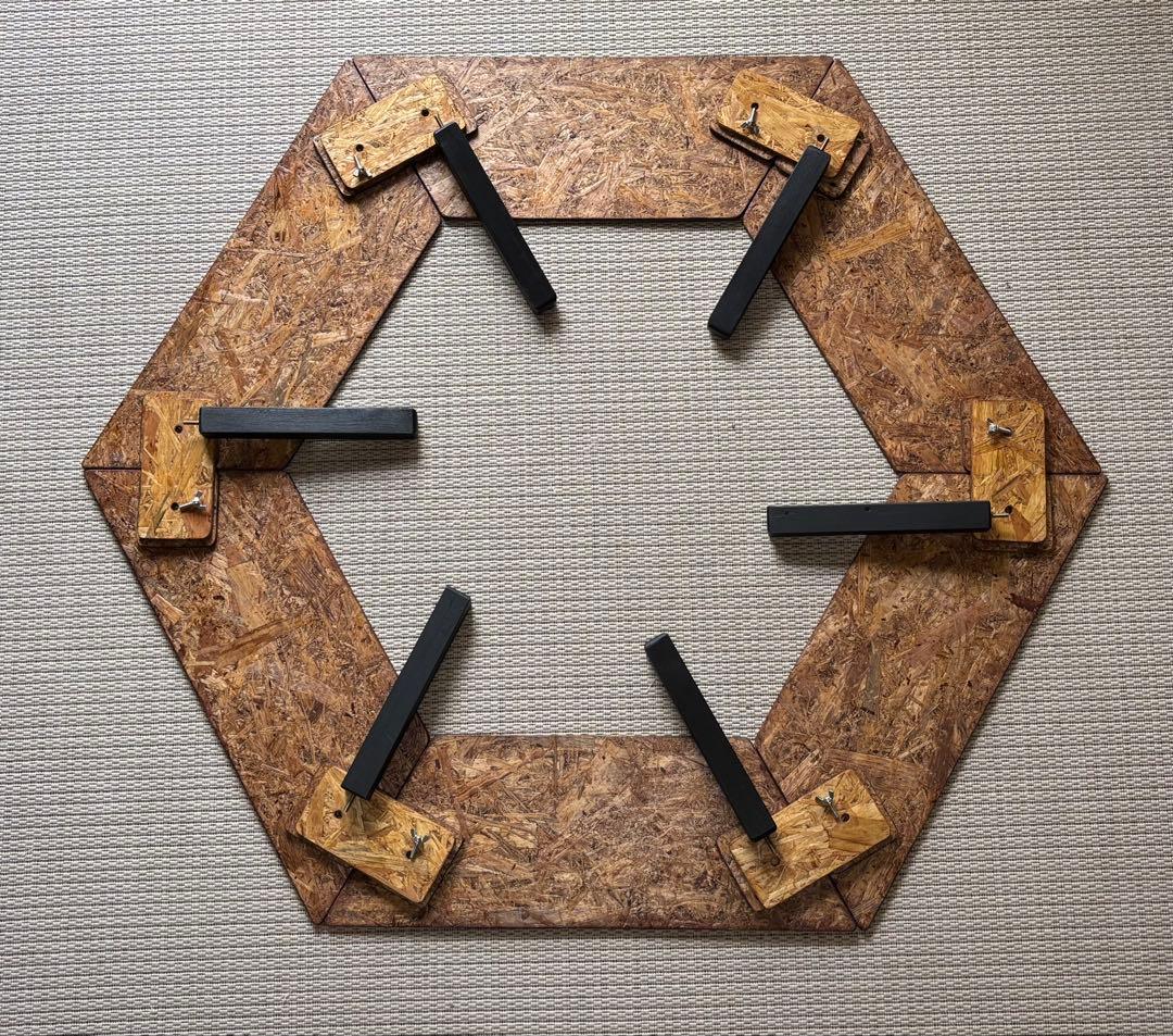 ヘキサテーブル65 ウォールナットニス仕上げ　FH65w