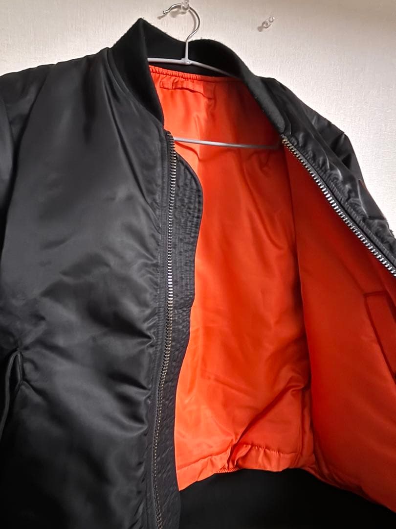 ジャケット・アウター avirex MA-1