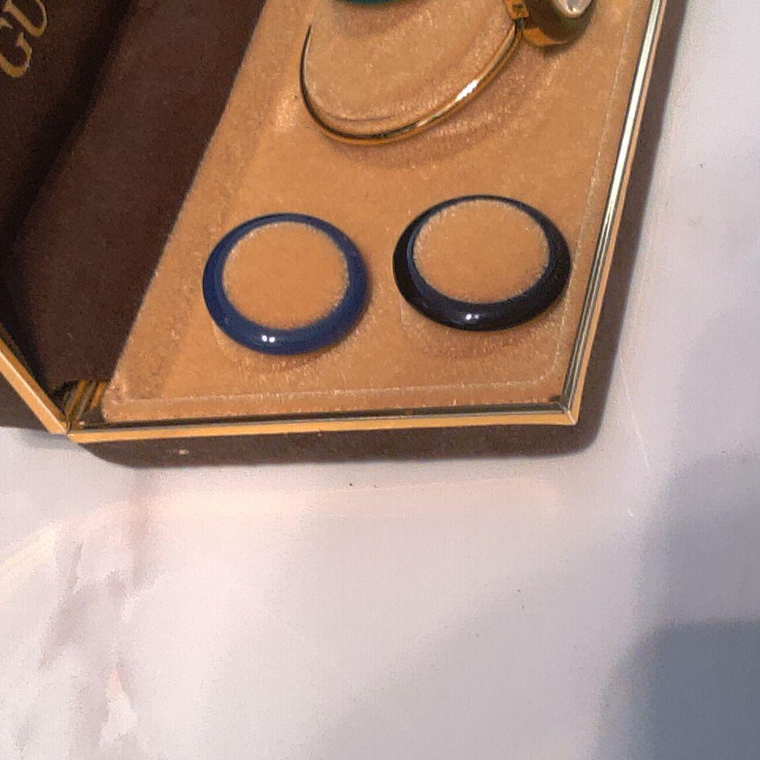 a92 GUCCI チェンジベゼル バングルウォッチ アナログ腕時計