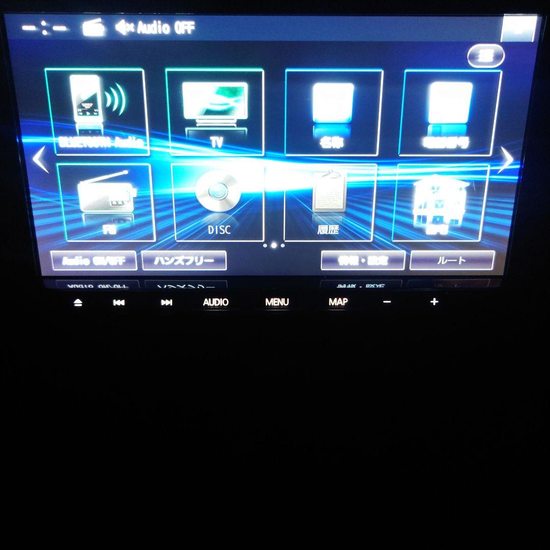 k*9様 パナソニック　ストラーダナビ　CN-HE01D