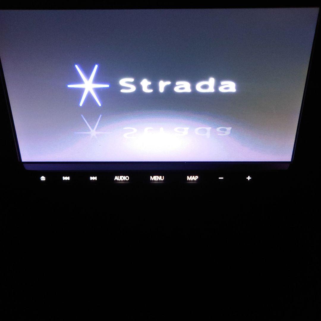 k*9様 パナソニック　ストラーダナビ　CN-HE01D