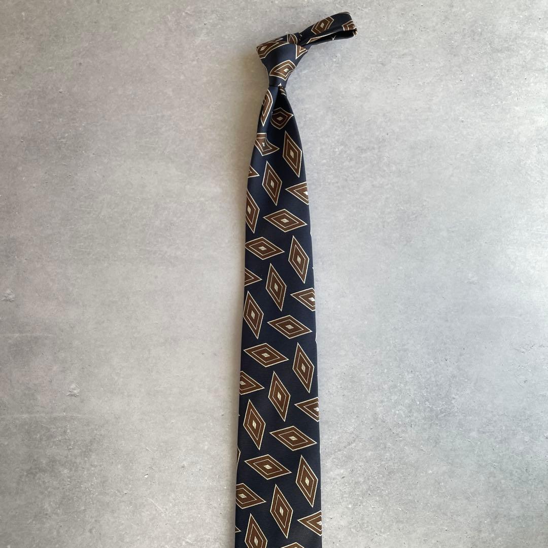 最終価格25年新作FRANCOBASSI フランコバッシ　幾何学柄新品ネクタイ