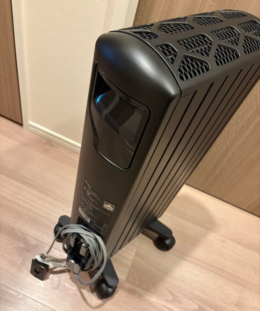 デロンギ マルチダイナミックヒーター 黒　MDHU09-PB