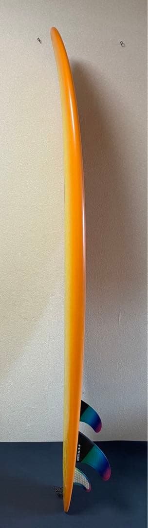 【本日まで】サーフボード　ミッドレングス　6.4