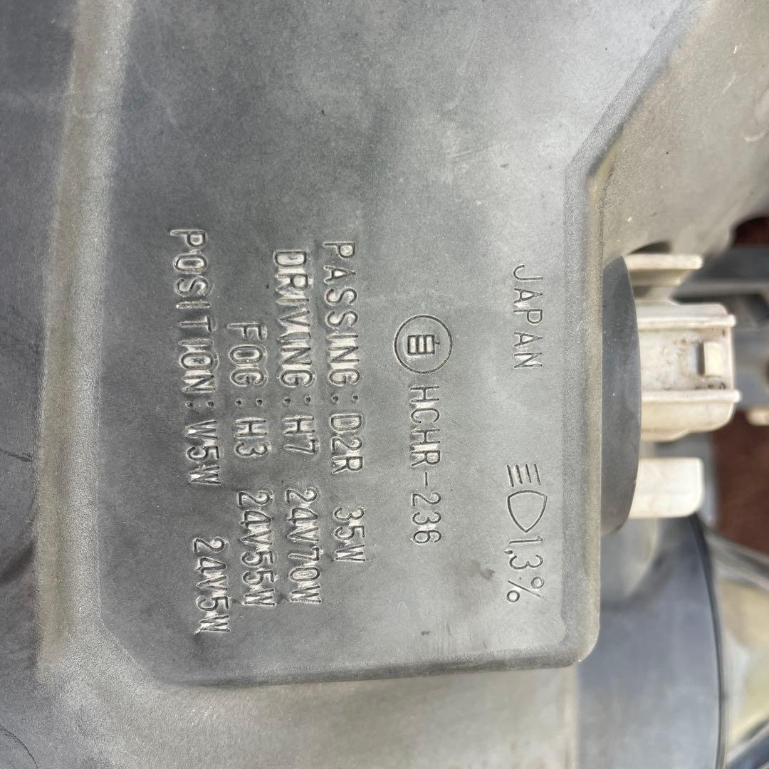 日野　レンジャープロ　右ヘッドライト