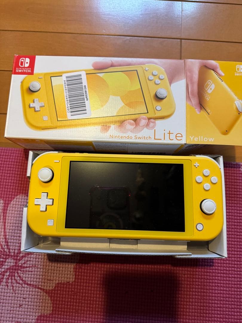 ⭐︎美品⭐︎Nintendo Switch Lite Yellow