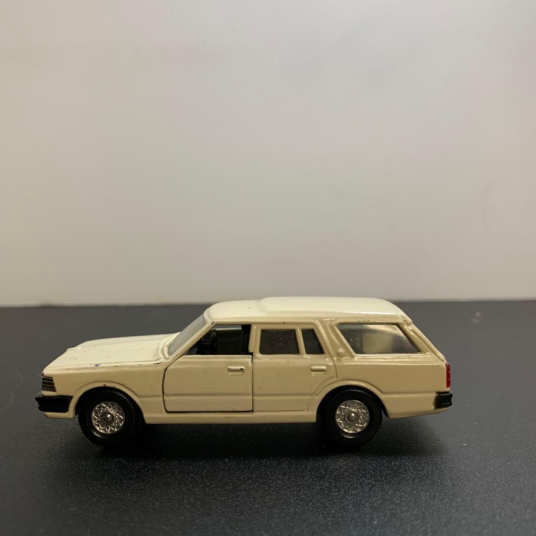 メ*1様 サクラペット　ニッサン　セドリック　1/43 ミニカー