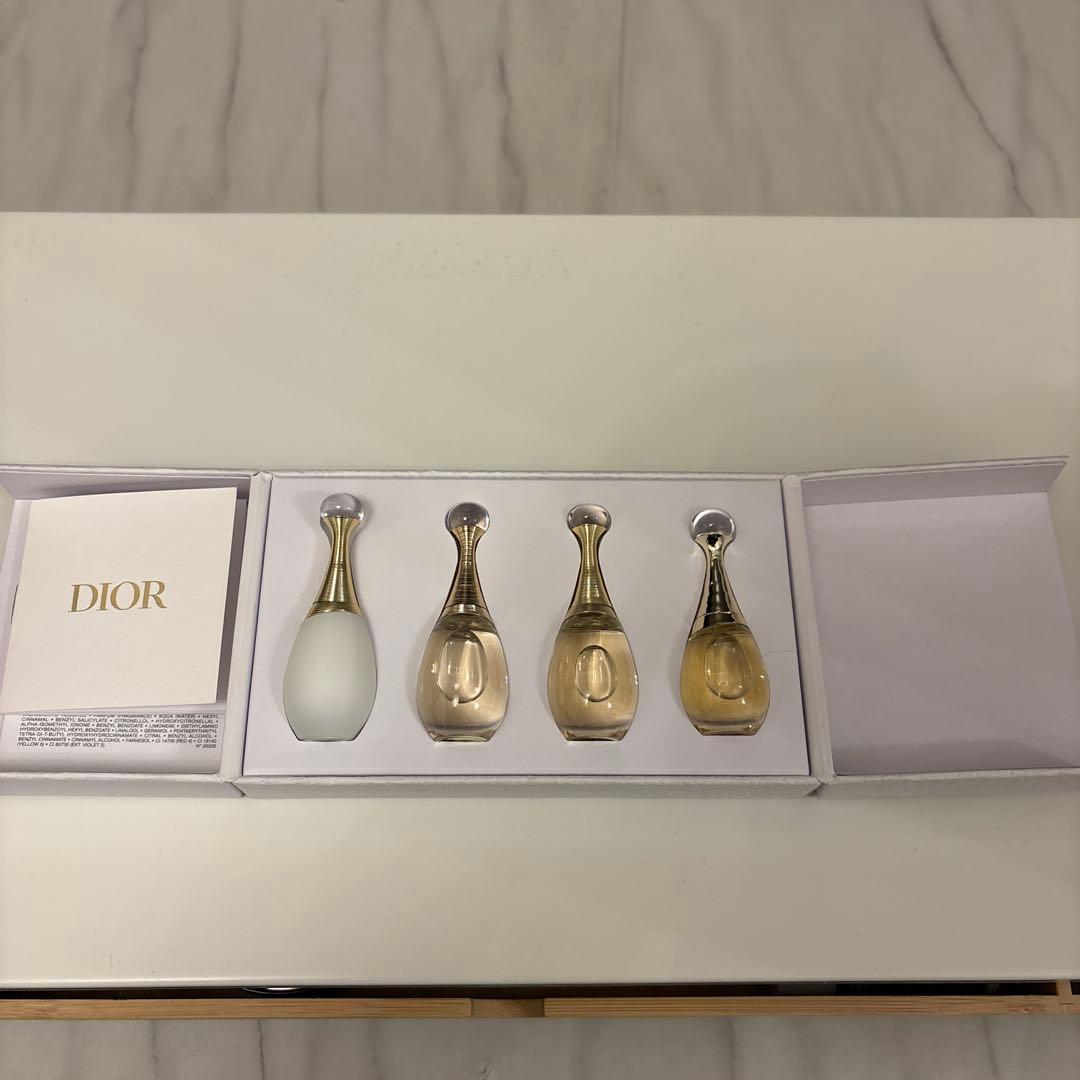 Dior アディクトオーフレッシュ50ml とジャドール　ディスカバリーキット