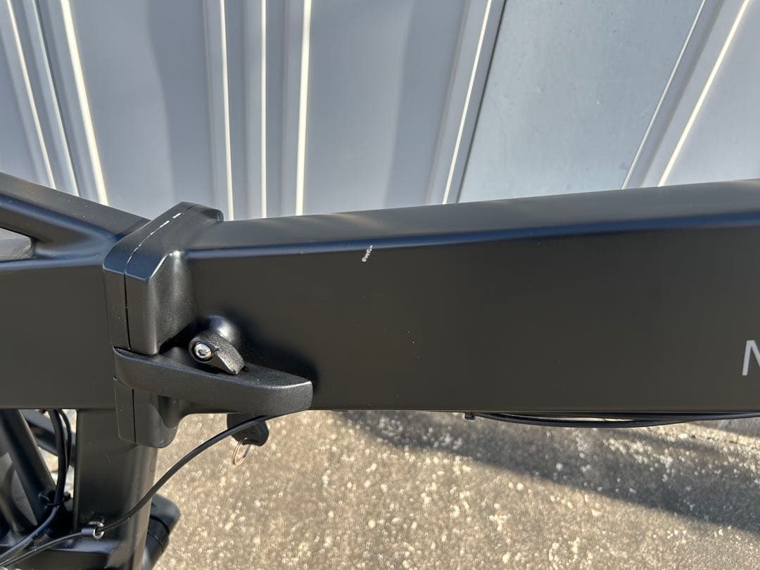 【美品・低走行】MOVEXS 電動アシストファットバイク車庫保管｜市原市直接引取