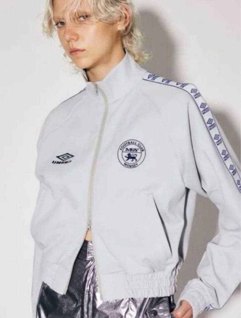 moussy umbro トラックジャケット