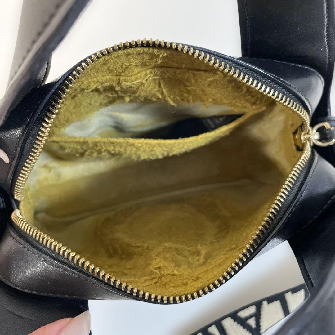 STELLA McCARTNEY 黒 ショルダーバッグ