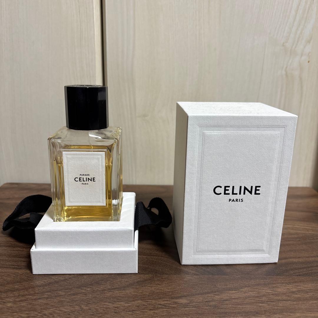 CELINE 香水 四角形ボトル