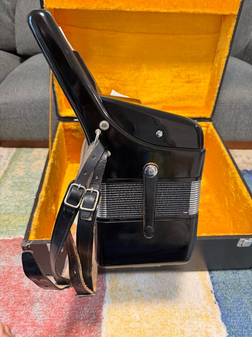 TOMBO プロモデルアコーデイオンNo.75 41鍵盤 120ベース