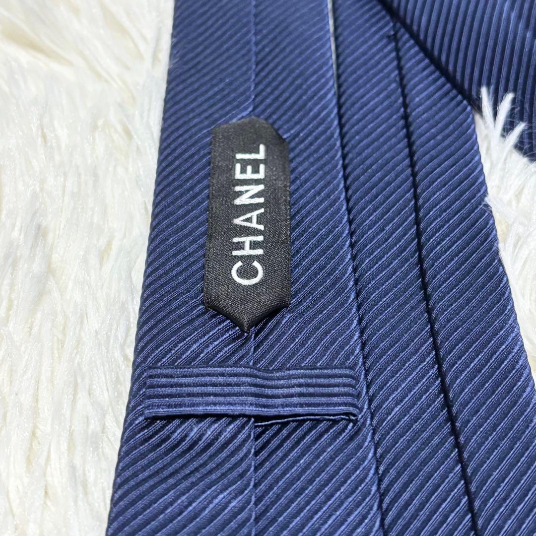 【ほぼ未使用】CHANEL ネクタイ　ココマーク　CC ネイビー　ナロータイ