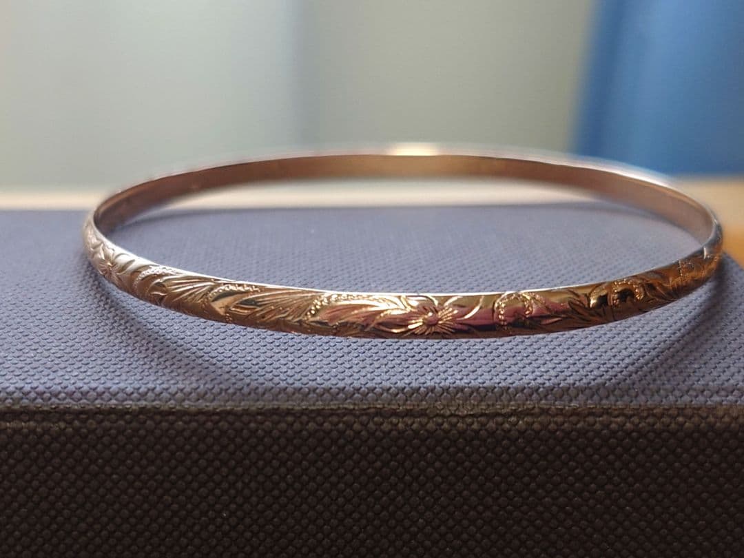 ★うさぎのななちゃんさま専用★ハワイアン★K10　PG★ピンクゴールド　バングル