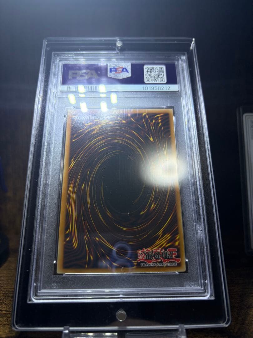 k*1様 遊戯王　青眼の究極竜　プラチナシク　PSA10