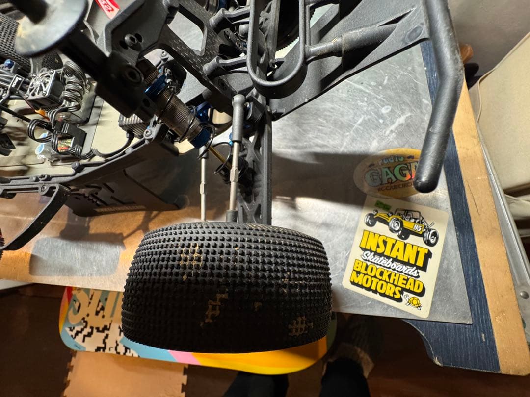 アソシエイテッド RC10 SC6.2 (組立メカ搭載済み)