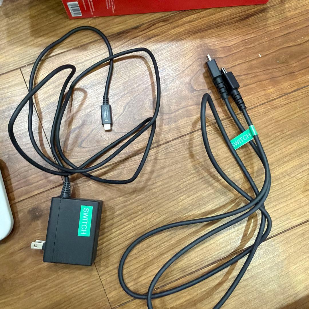 【極美品・付属品完備】Nintendo Switch 有機ELモデル 本体