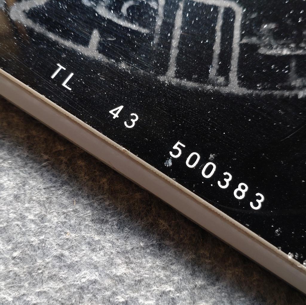 スノーボード ツインチップ 011 ARTISTIC DOUBLE 143cm