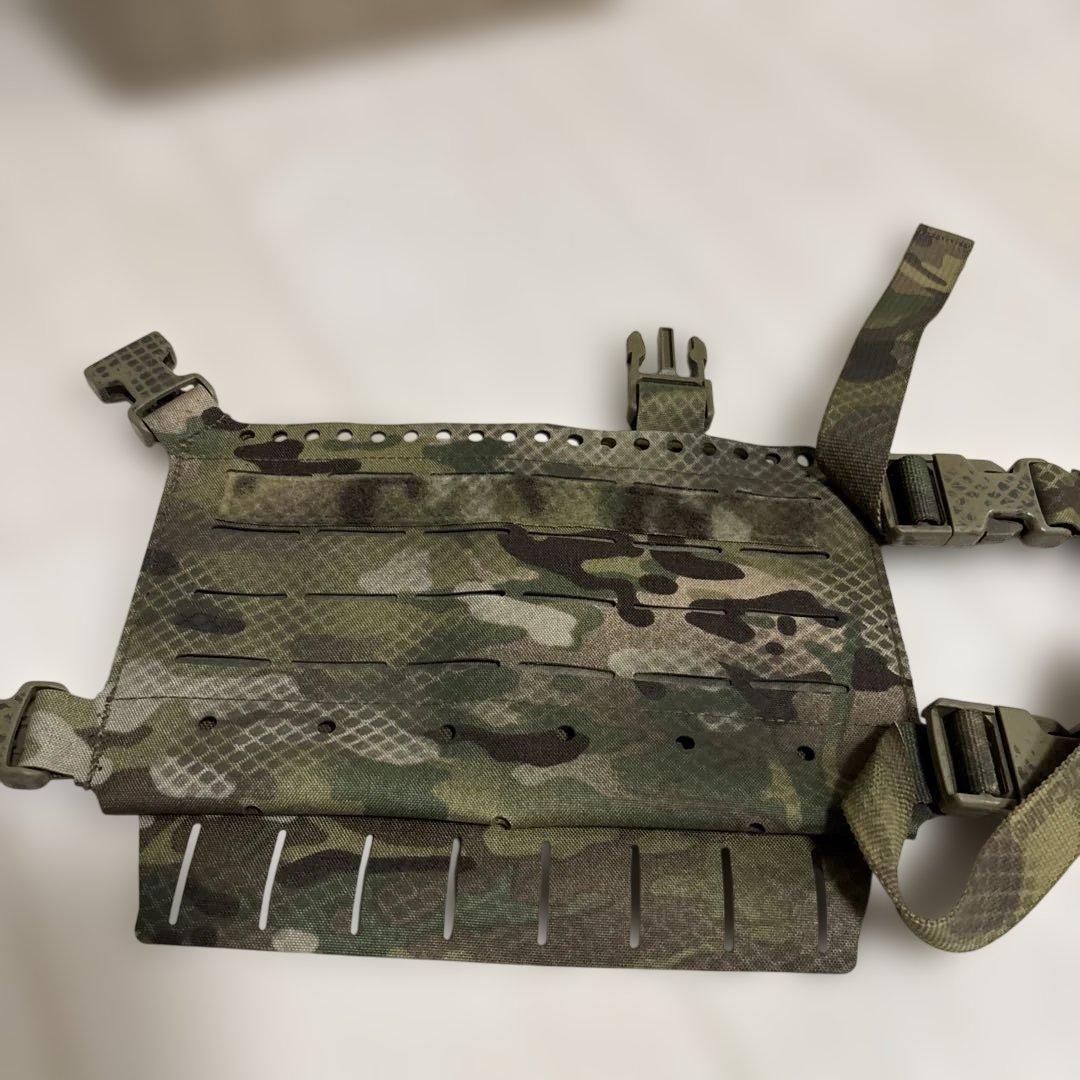 ヴォルクタクティカル　ギア　チェストリグ