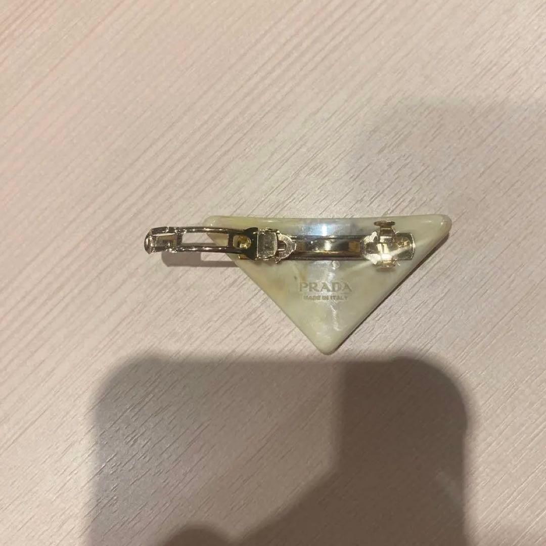 プラダ PRADA ヘアピン バレッタ 大幅値下げしました!!