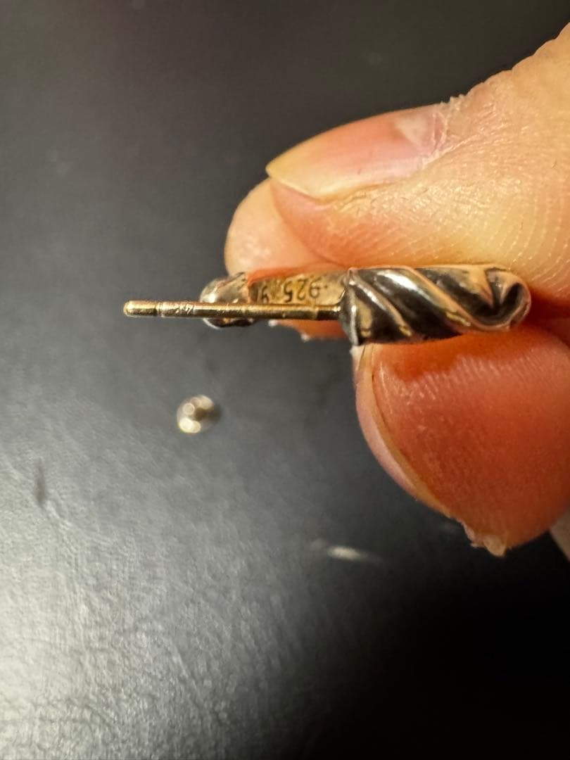 クロムハーツ スクロール フープ ピアス SV925 100093