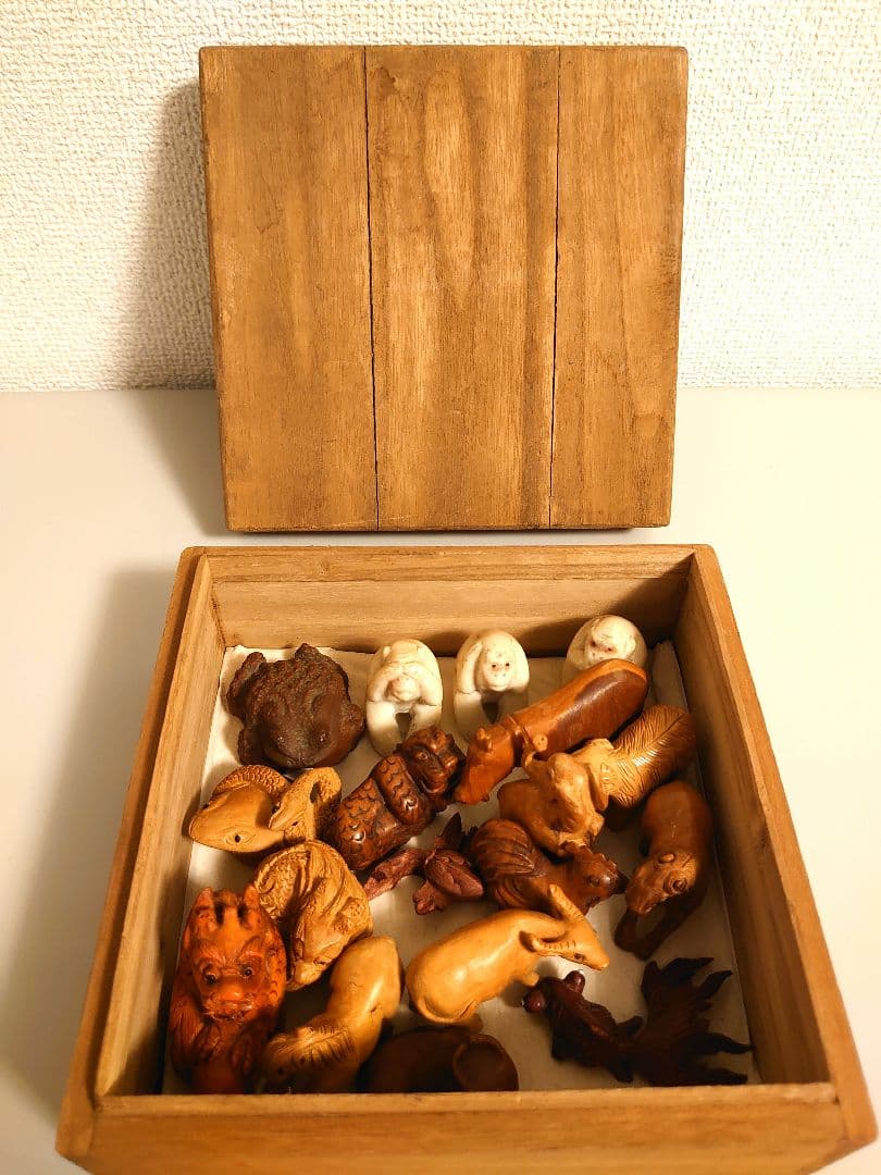 ✨木製 根付等まとめ　細密彫刻　無垢　玉陶器✨