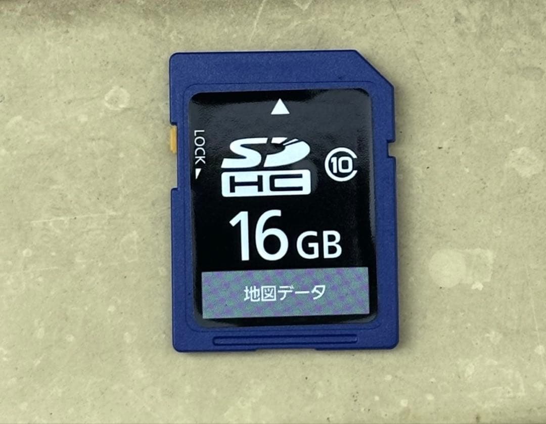 パナソニック CN-RE03WD ナビ フルセグ。地図データ2016年。