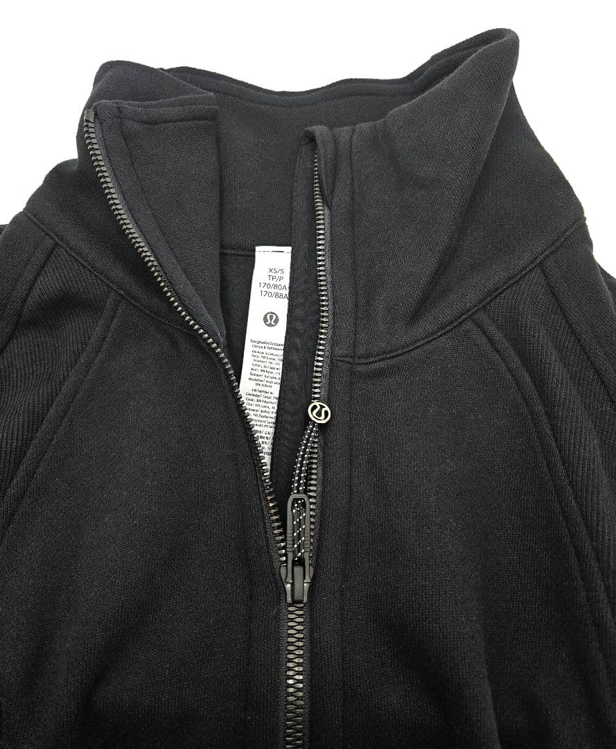 新品　ルルレモン　Scuba　オーバーサイズ　ファネルネック　ハーフジップ