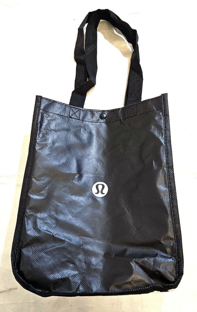 新品　ルルレモン　Scuba　オーバーサイズ　ファネルネック　ハーフジップ