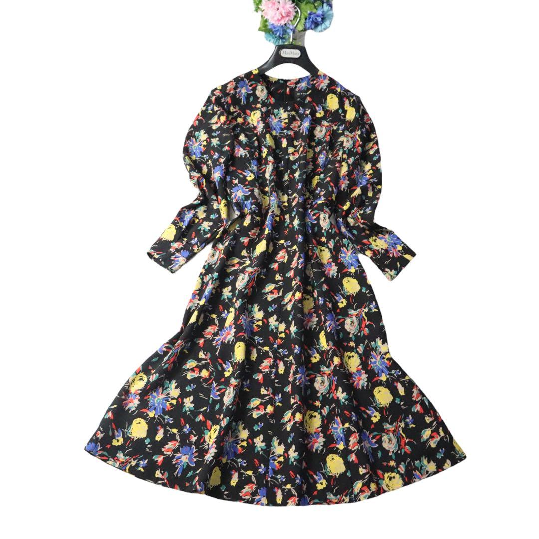 新品同様❗️ETRO エトロ 美しいフローラルフラワー柄　シルクロングワンピース