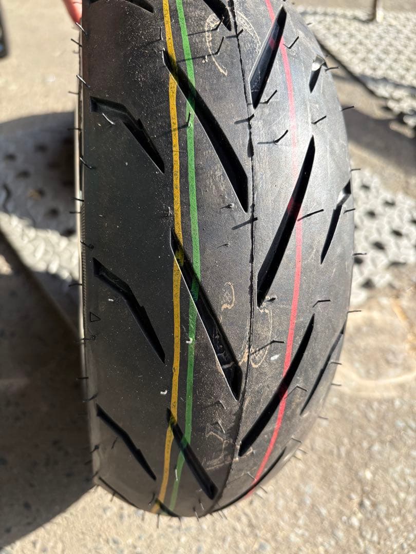 12月16日まで値引き　モンキー　8インチ　4jホイール duro新品タイヤ付き