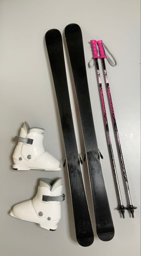 ジュニアスキー　4点セット　K2（ケーツー）板124cm／ブーツ23cm