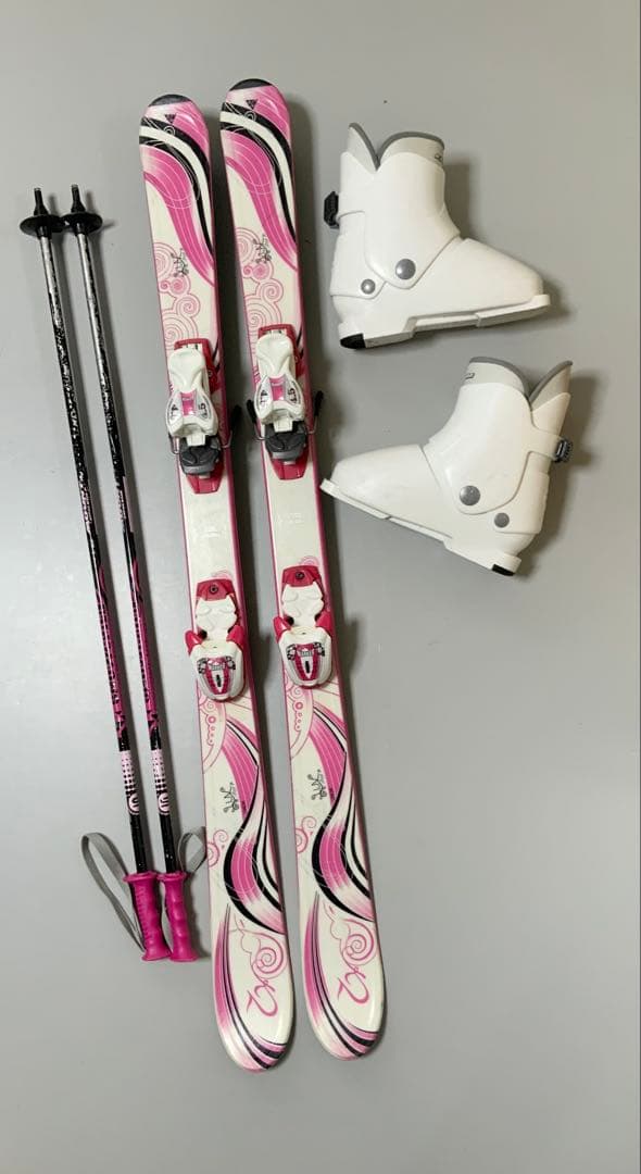 ジュニアスキー　4点セット　K2（ケーツー）板124cm／ブーツ23cm