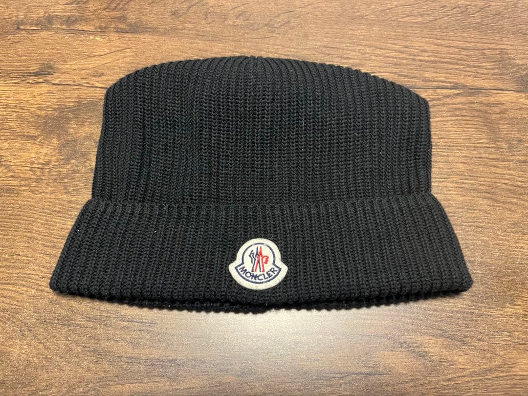 Moncler ニット帽　ブラック
