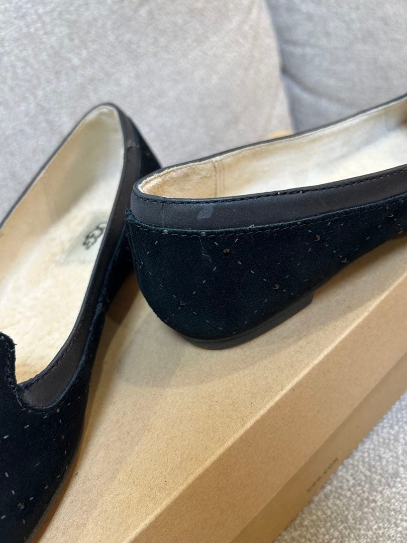 UGG フラットシューズ 7 24センチ ブラック スワロフスキー