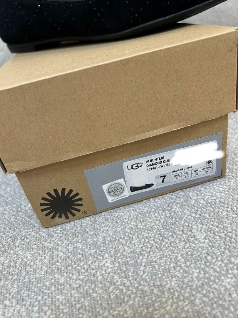 UGG フラットシューズ 7 24センチ ブラック スワロフスキー