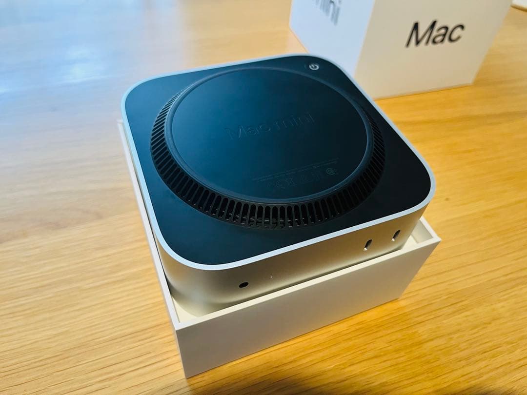 Apple M4 Mac mini（メモリ32GB 、SSD512GB