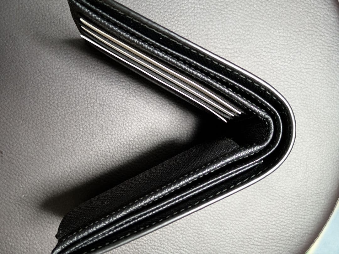 【未使用・保管品】　バリー　二つ折り財布 6309720　ブラック ネイビー