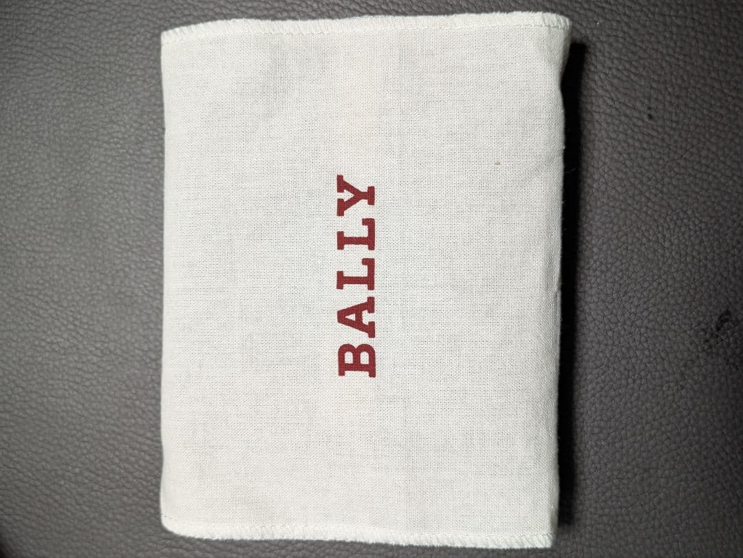 【未使用・保管品】　バリー　二つ折り財布 6309720　ブラック ネイビー