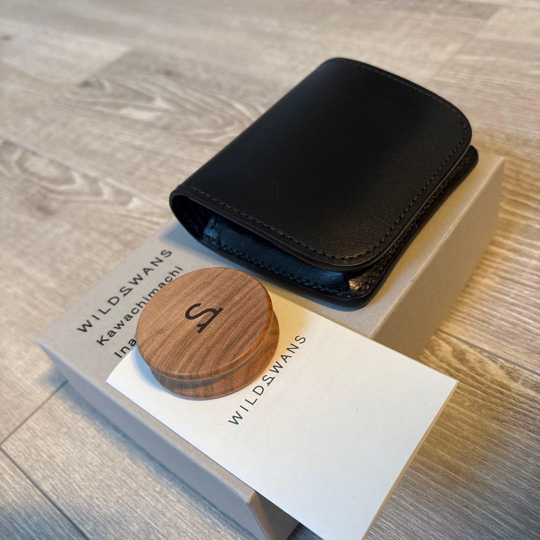 ワイルドスワンズ　財布　黒　CASA