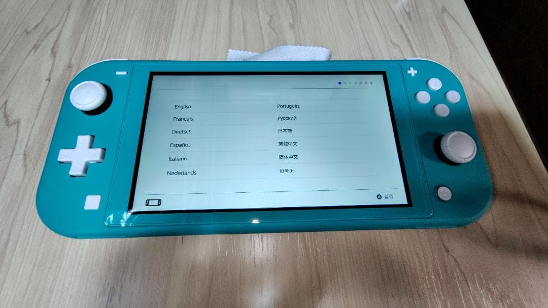 Nintendo Switch Lite ターコイズ 本体 （アダプタ、箱付き）