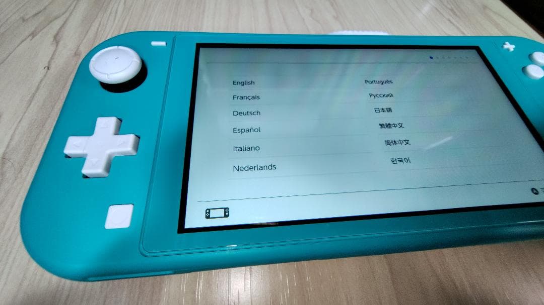 Nintendo Switch Lite ターコイズ 本体 （アダプタ、箱付き）
