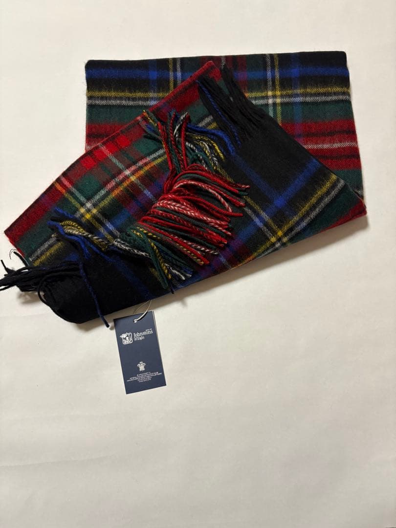 S*y様 未使用 ジョンストンズ 大判 カシミヤ ストール ブラックスチュワート